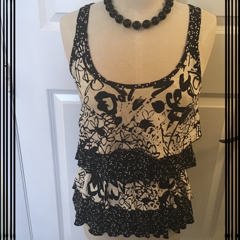 🎉HOST PICK🎉 Anthropologie Black and Cream Women's Top